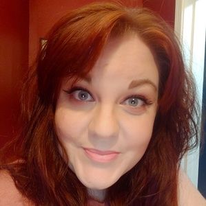 Meet your Posher, Lychelle